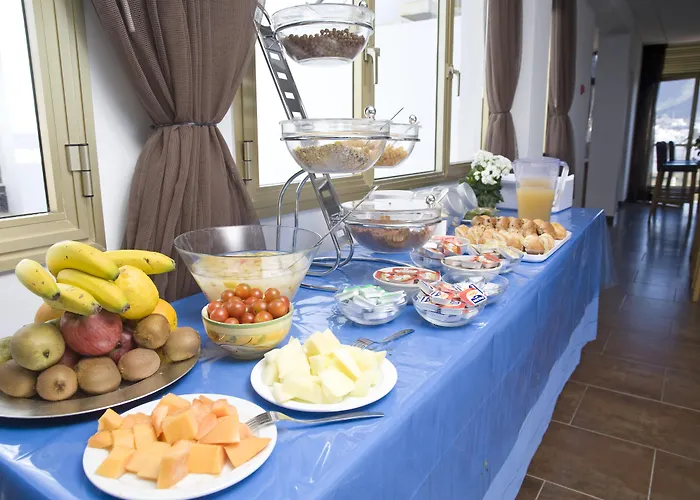 Adonis Capital 2* 산타크루스데 테네리페