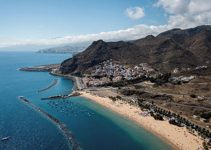 Adonis Capital Szálloda