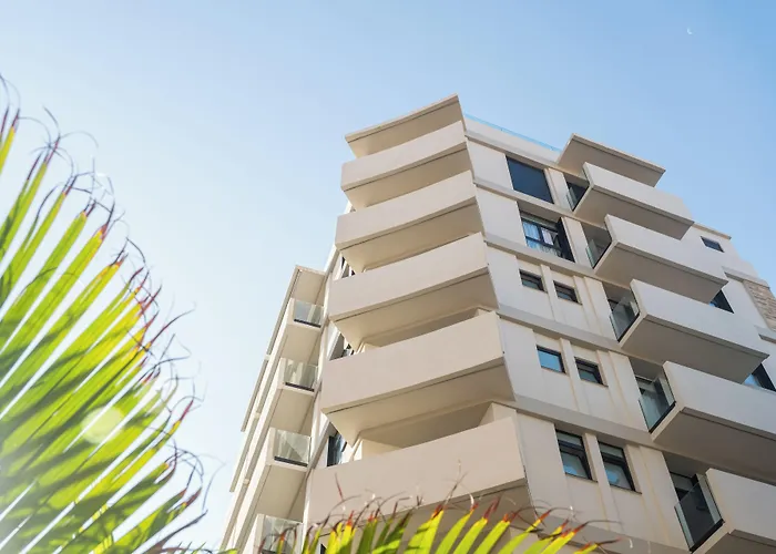 Szálloda Adonis Capital 2*