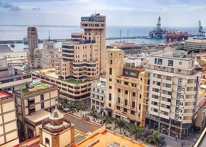 Adonis Capital Santa Cruz de Tenerife