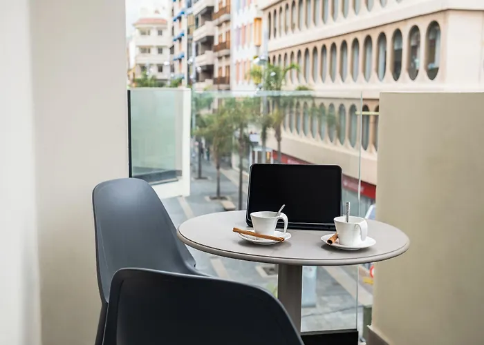 Adonis Capital Szálloda Santa Cruz de Tenerife