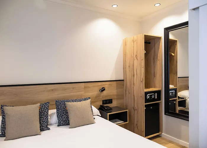 Adonis Capital 산타크루스데 테네리페