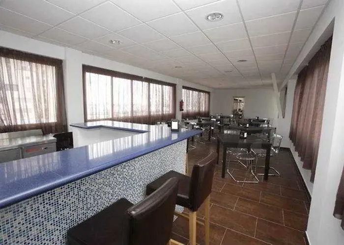 Adonis Capital 산타크루스데 테네리페