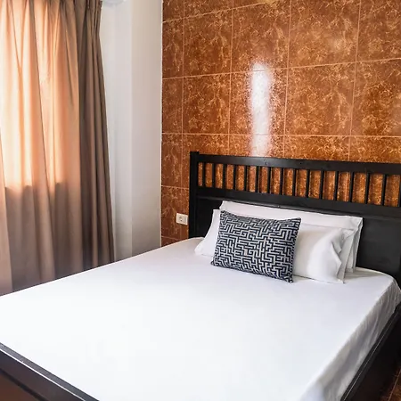 Adonis Capital Hotel 2*