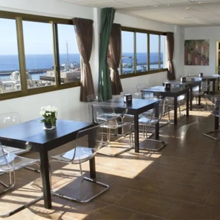 Adonis Capital Hotel