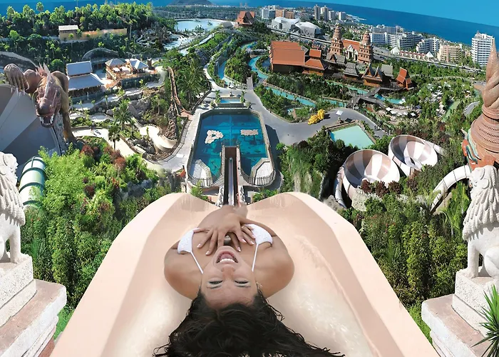 Adonis Capital Hotel