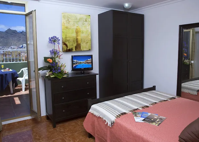 阿多尼斯资本酒店 2* 圣克鲁斯-德特内里费