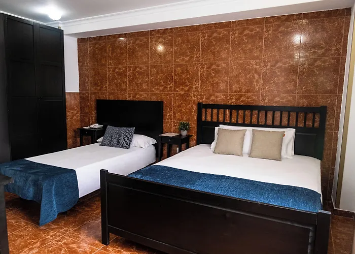 Adonis Capital Hotel 2*